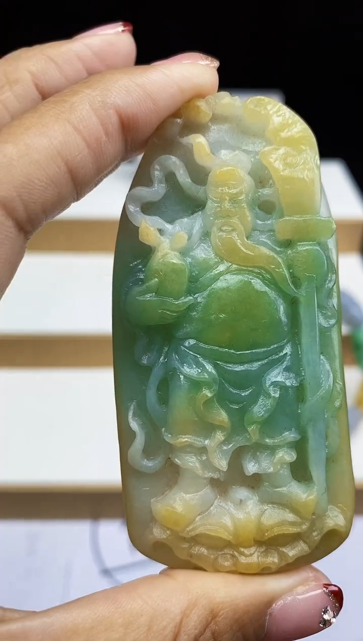 【闪购商品】翡翠颈饰未镶嵌翡翠A货