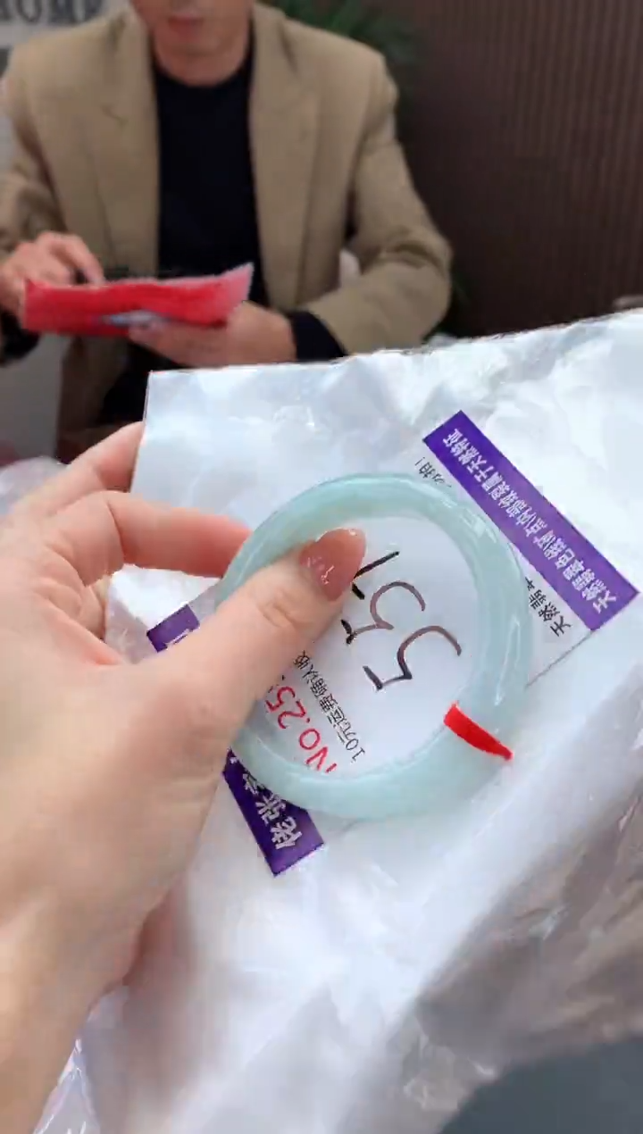 【闪购商品】翡翠手镯未镶嵌天然缅甸A货翡翠