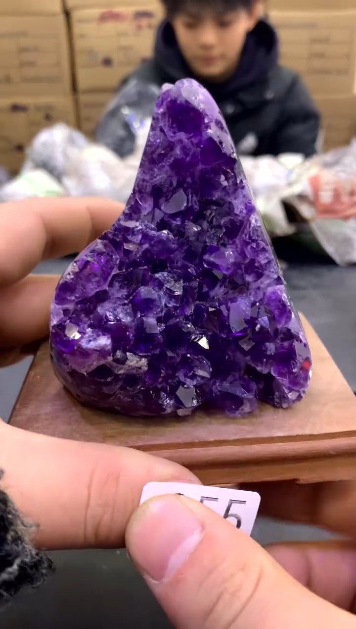 【闪购商品】水晶摆件未镶嵌天然高品质紫晶955