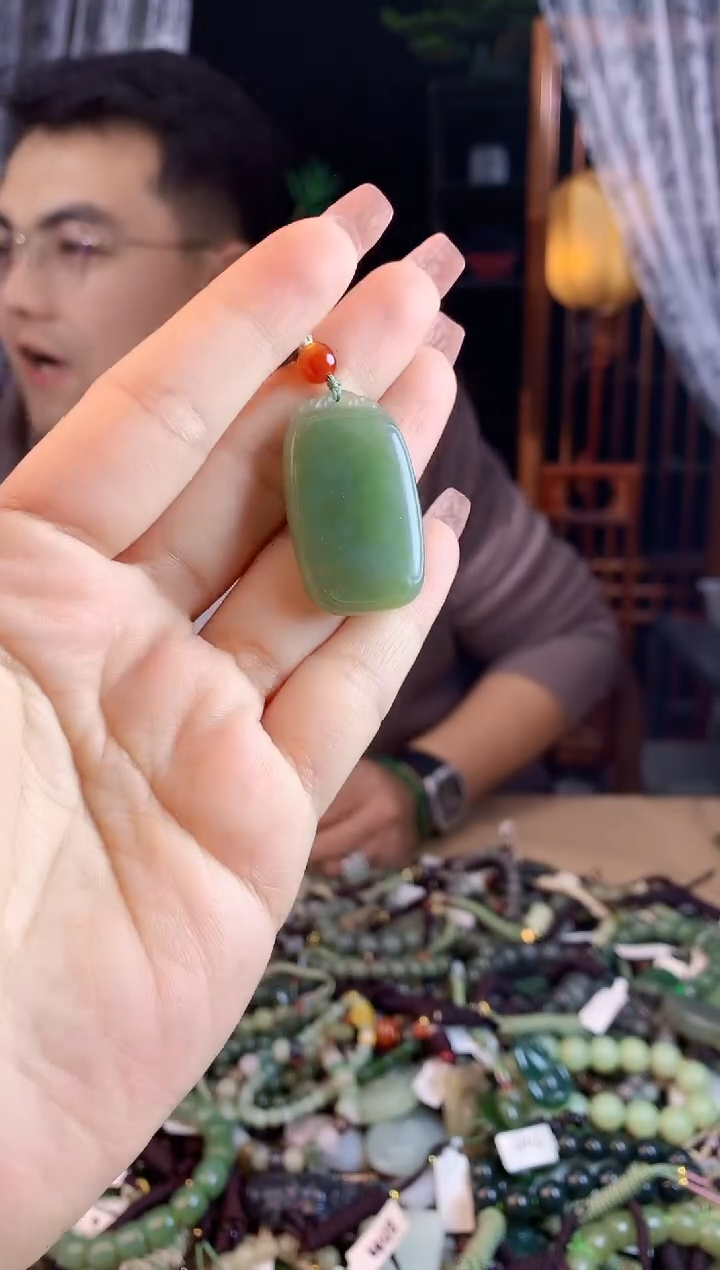 【闪购商品】和田玉挂件未镶嵌多样性发货拍一发一