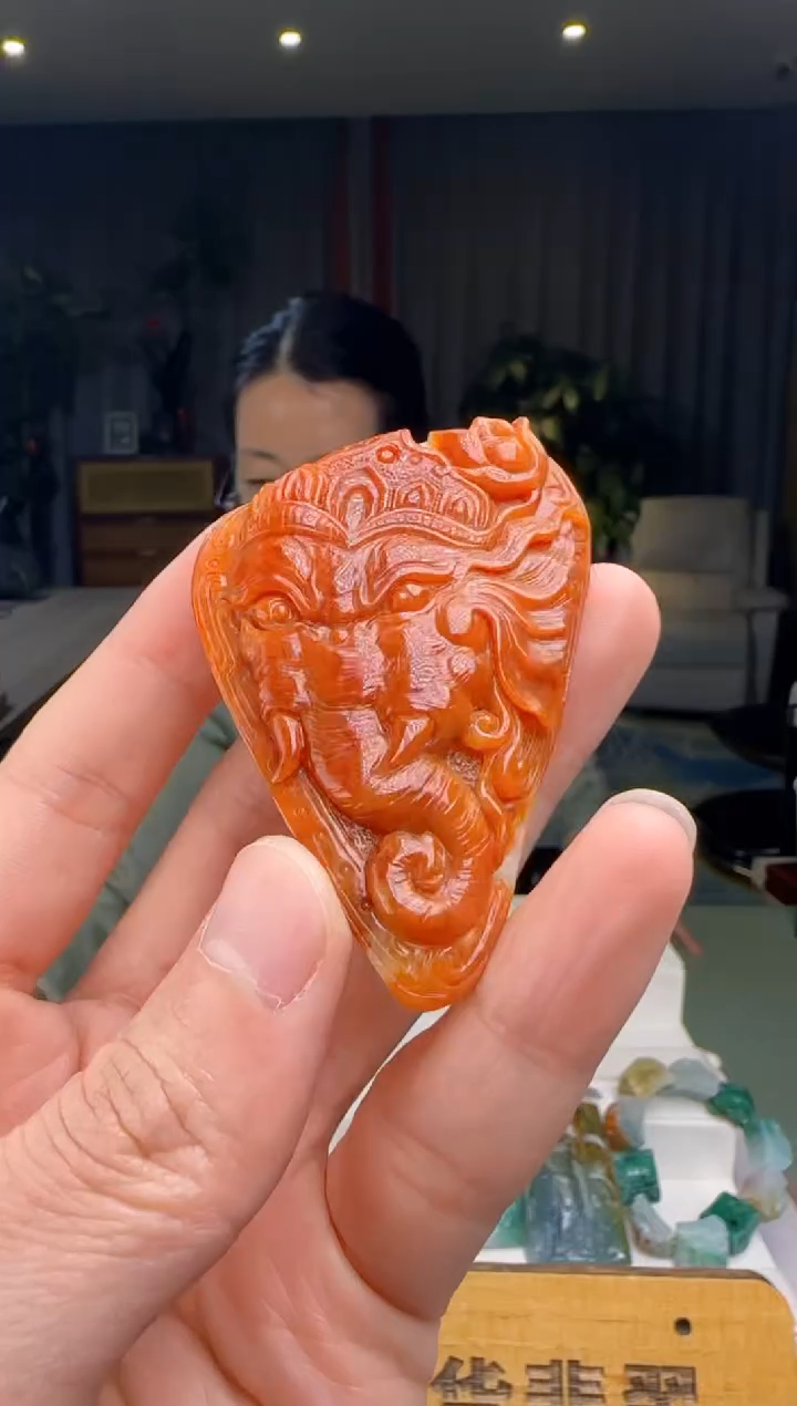 【闪购商品】翡翠吊坠(不含链)未镶嵌DY@@960Q7J03266