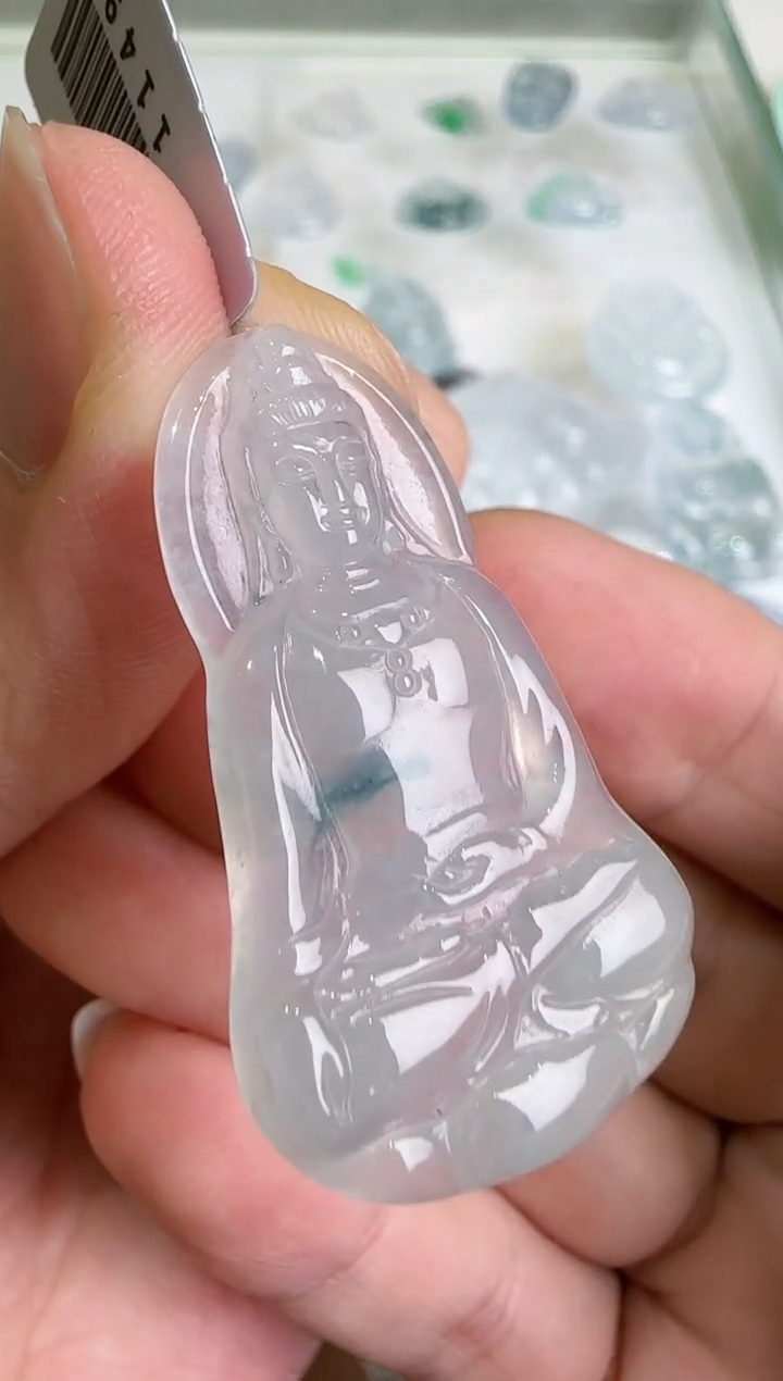 【闪购商品】翡翠未镶嵌吊坠(不含链)··