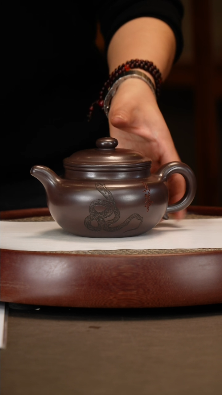 【闪购商品】紫砂茶壶【吴顺华】紫泥仿古   400CC