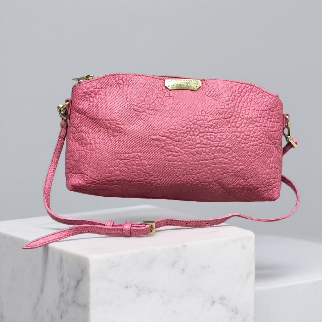 95新 BURBERRY/博柏利  粉色斜挎包  1883 4347  