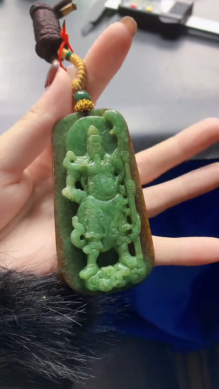 颈饰未镶嵌翡翠天然缅甸a货翡翠