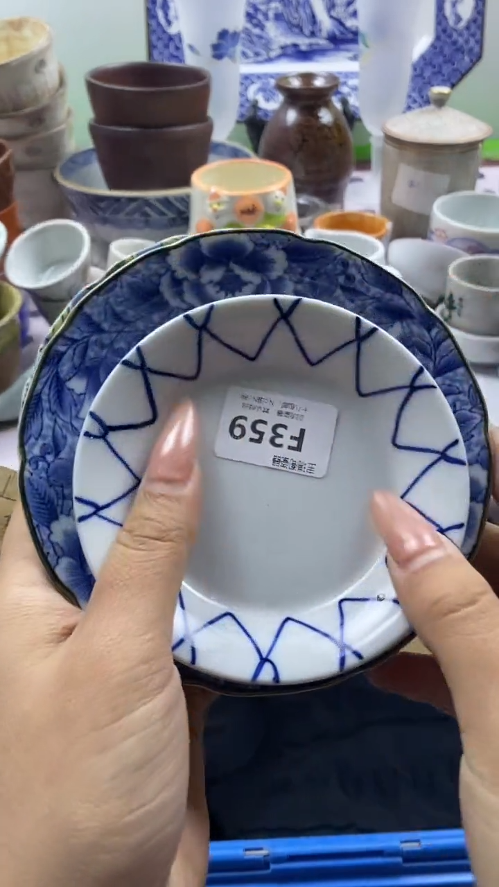 其他家***主回流瓷器默认微瑕，谨慎勿拍F359