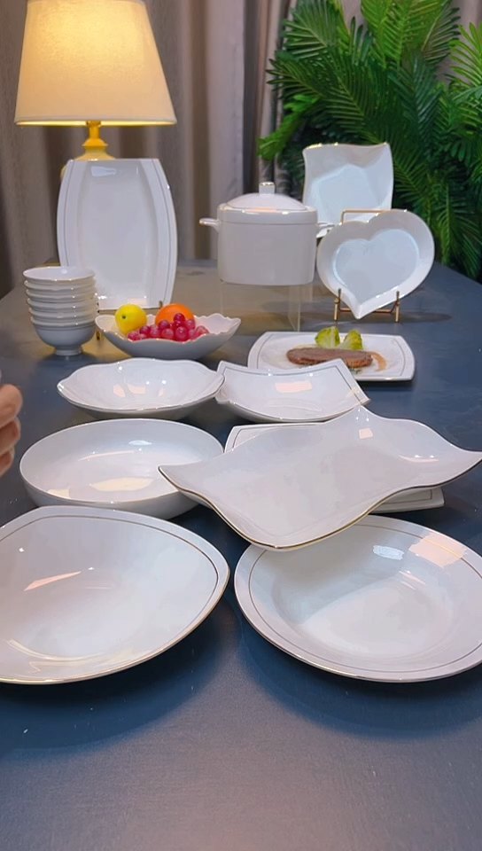 45%以上骨粉骨瓷6款混搭盘加1个小号波浪鱼盘