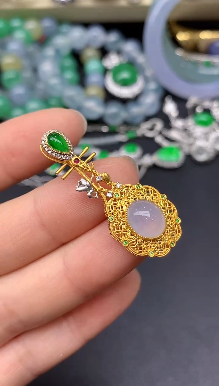 颈饰18K金镶嵌翡翠218-雪姐翡翠天天见