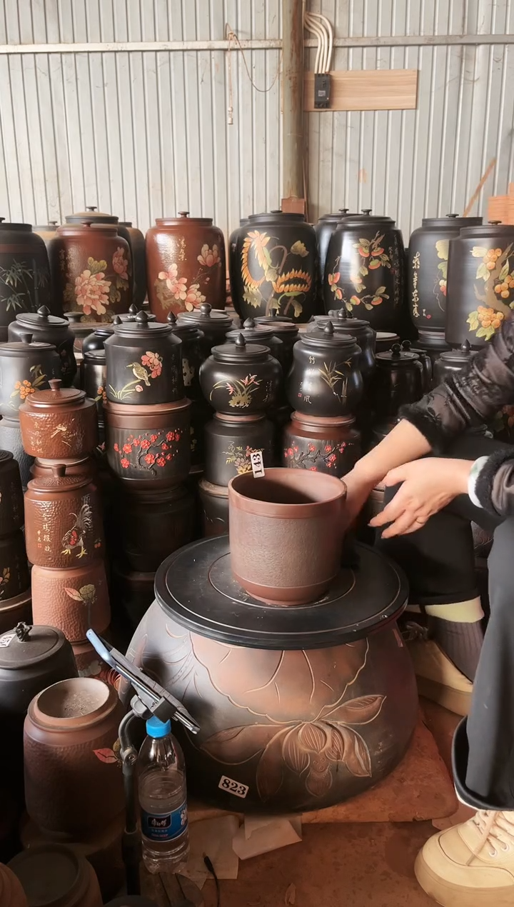 【闪购商品】壶大大瑕疵茶叶罐 无盖 皮革 143