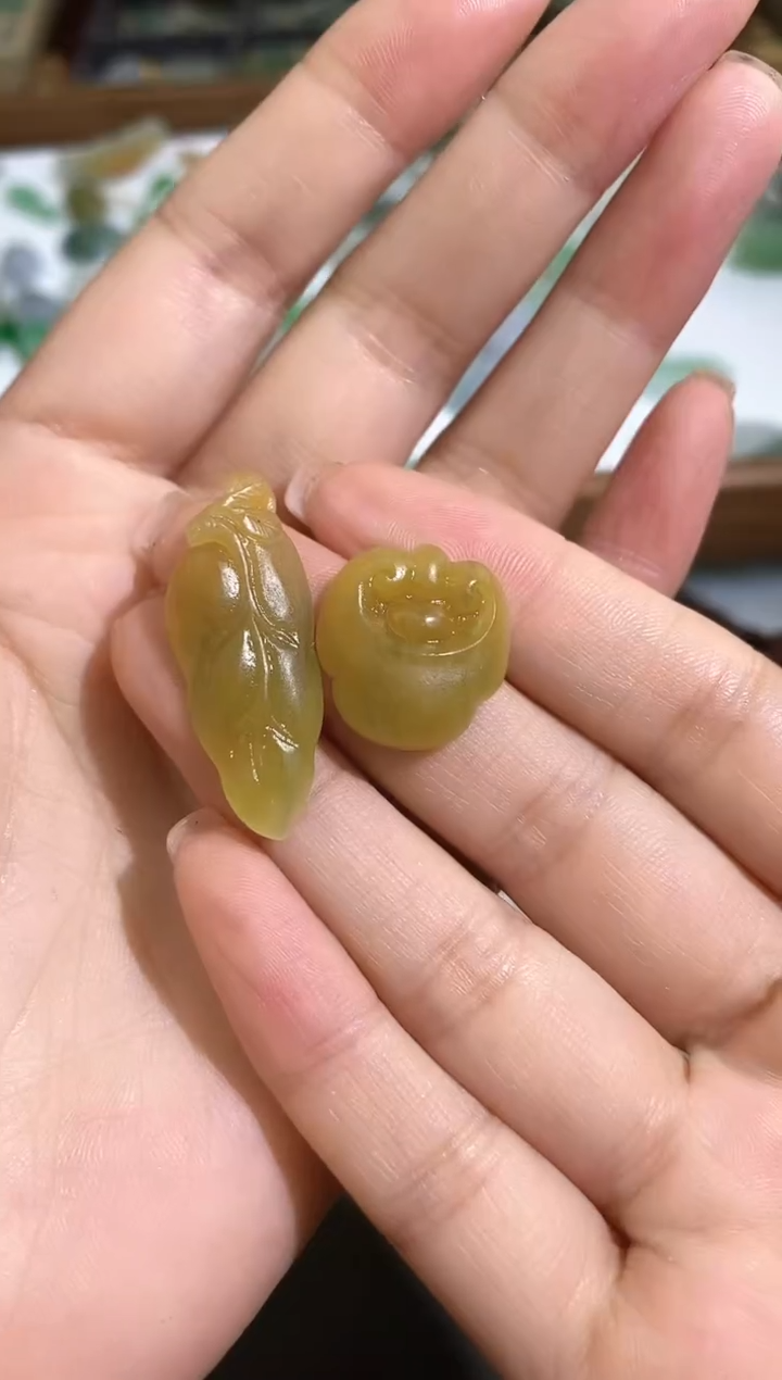【闪购商品】定制翡翠未镶嵌025022325