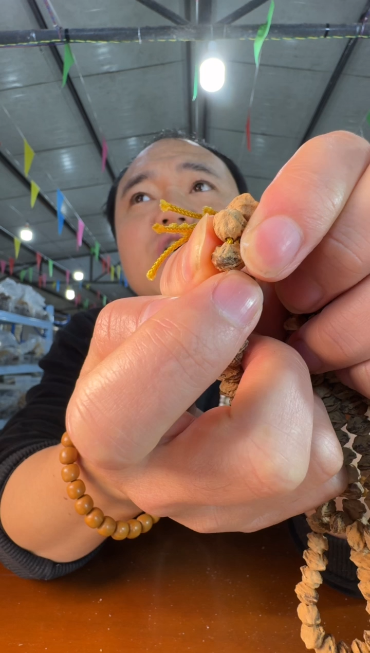 手串柏香籽/百香籽H1实物为准