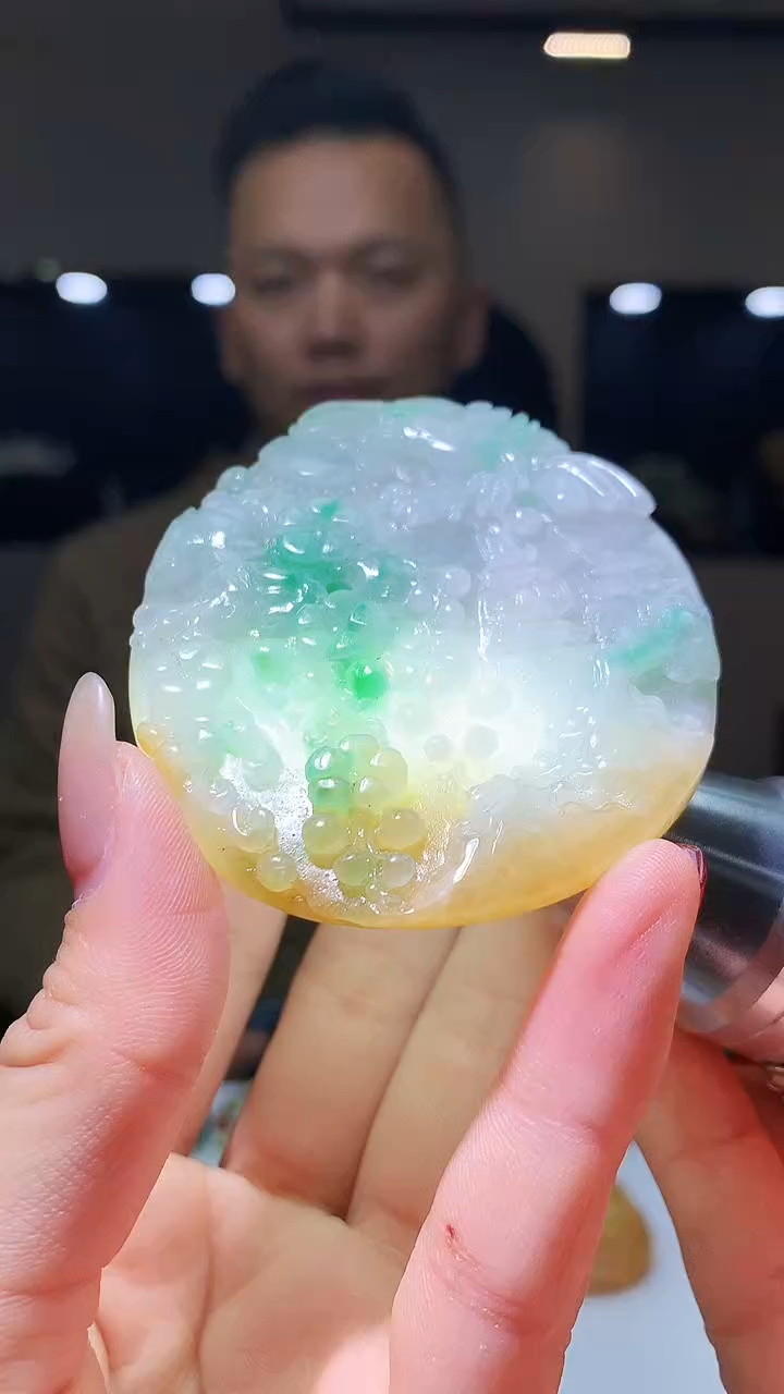 【闪购商品】定制翡翠未镶嵌1030hm-毛货挂件