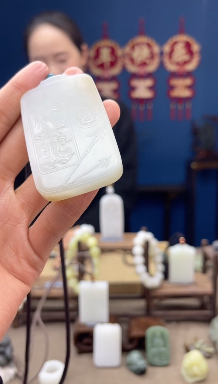 【闪购商品】和田玉颈饰未镶嵌1