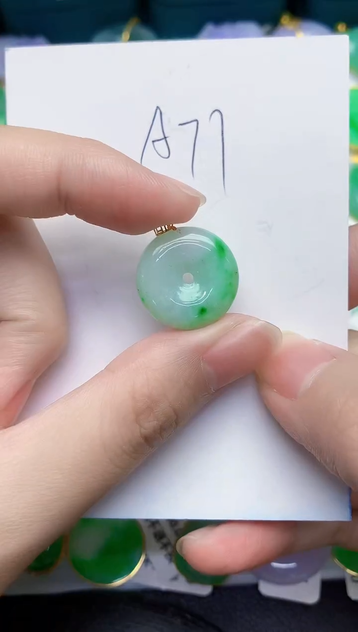 【闪购商品】翡翠颈饰18K金镶嵌000000000