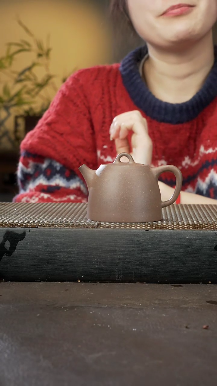 【闪购商品】紫砂茶壶老段泥 汉铎140cc 021