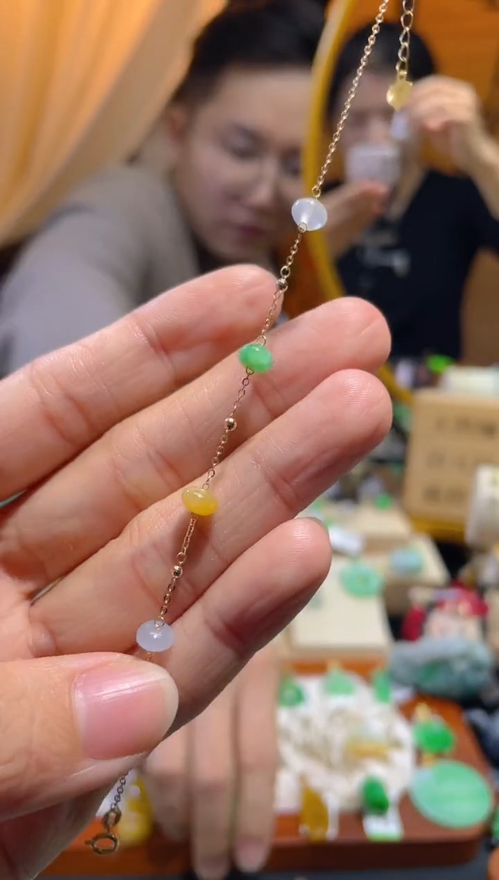 【闪购商品】翡翠颈饰18K金镶嵌假一赔三