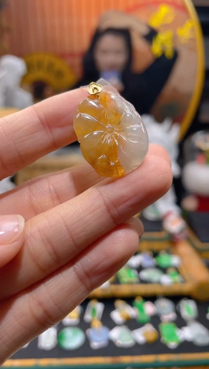 【闪购商品】翡翠颈饰18K金镶嵌假一赔三