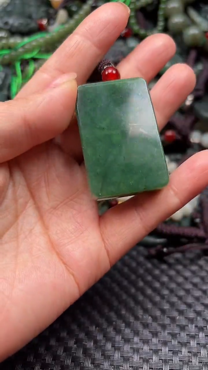 【闪购商品】和田玉颈饰未镶嵌.