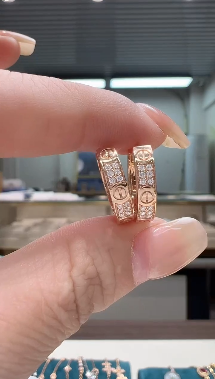 【闪购商品】钻石耳环18K金镶嵌满天星圈圈耳环K红