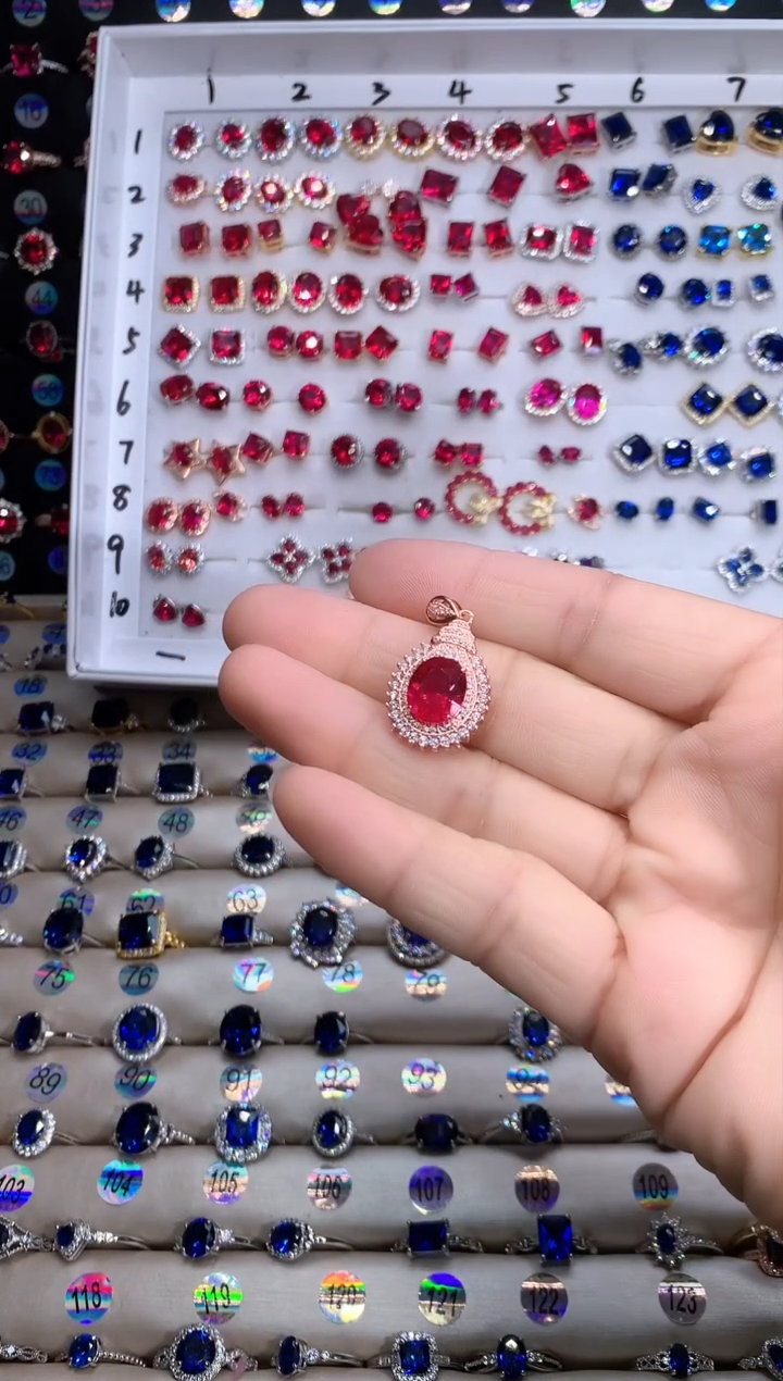 【闪购商品】红宝石吊坠(赠链)银S925镶嵌玫瑰金