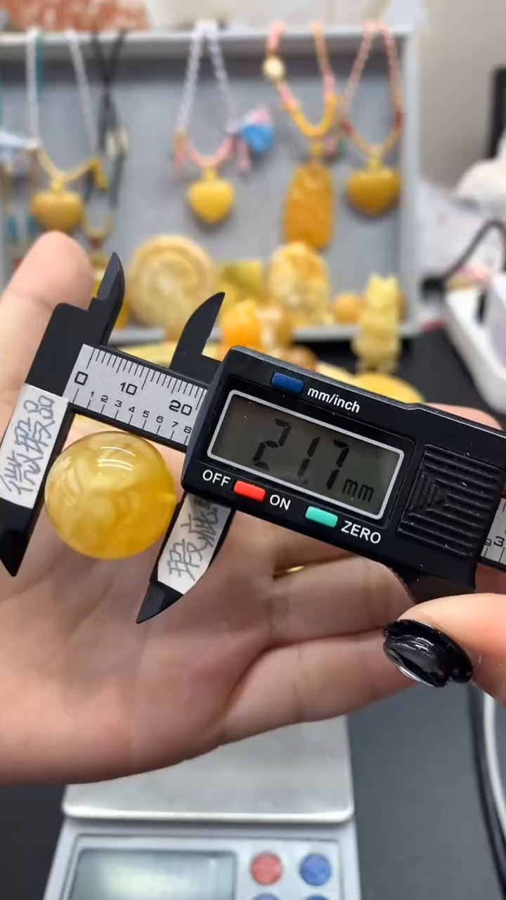 【闪购商品】琥珀珠宝奇石未镶嵌155