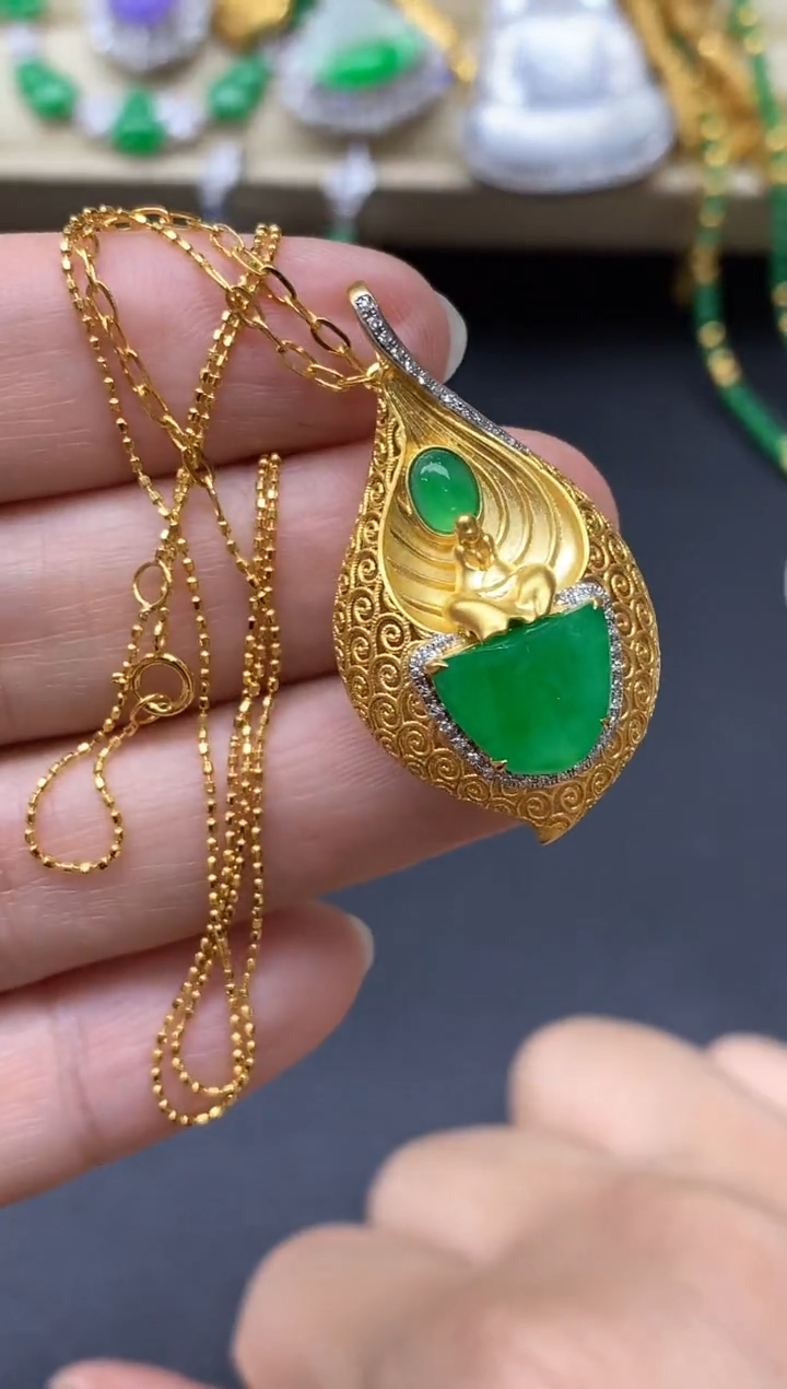 翡翠18K金镶嵌颈饰你**…623-中国好珍宝
