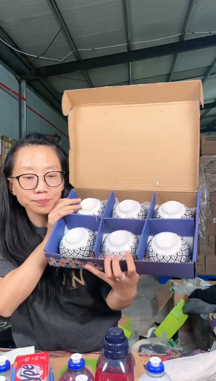 瓷釉下彩一套六个