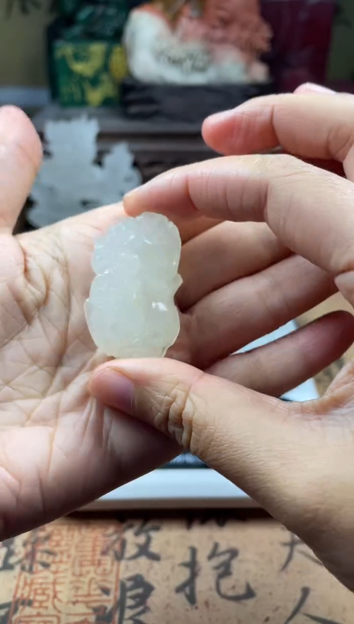 寿山石印石一米包邮高山晶貔貅