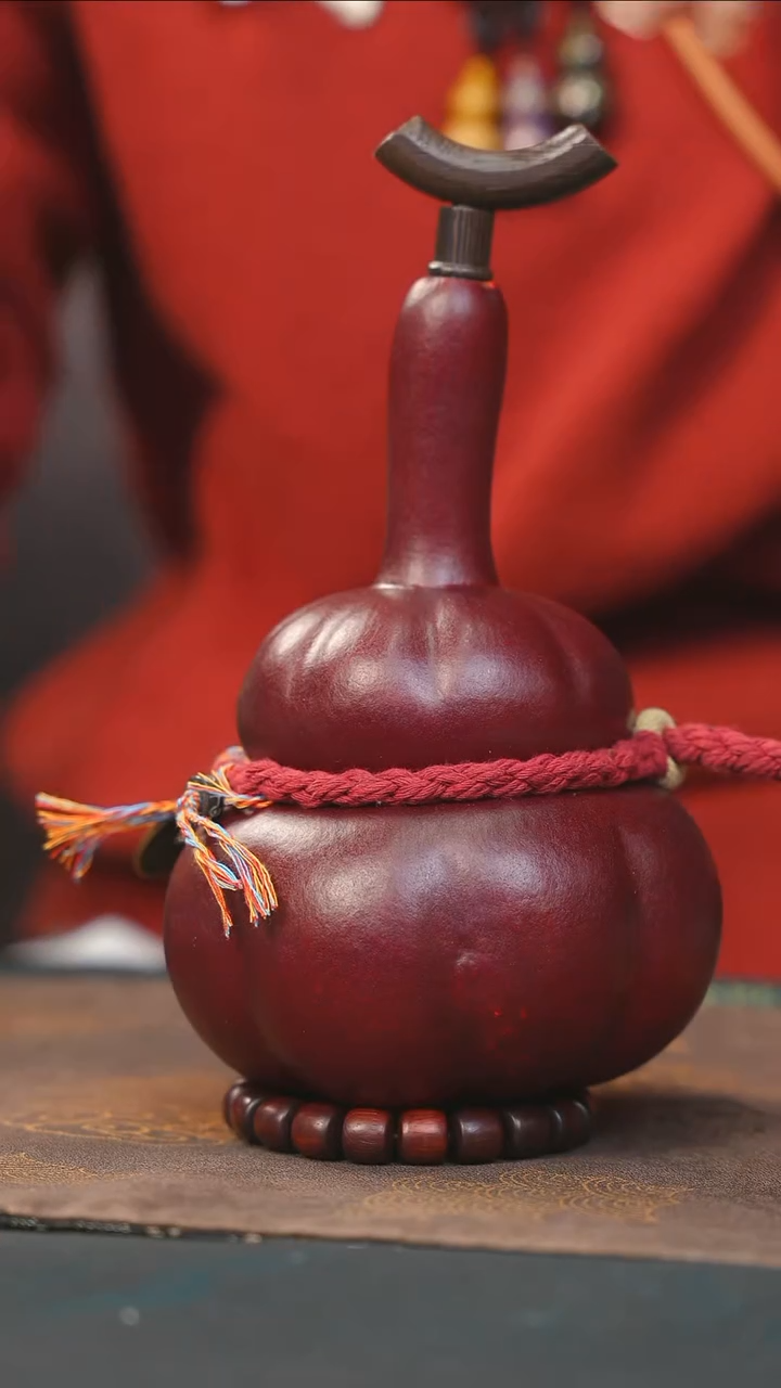 【闪购商品】RQ118大漆酒葫芦不包手串及旋转底座