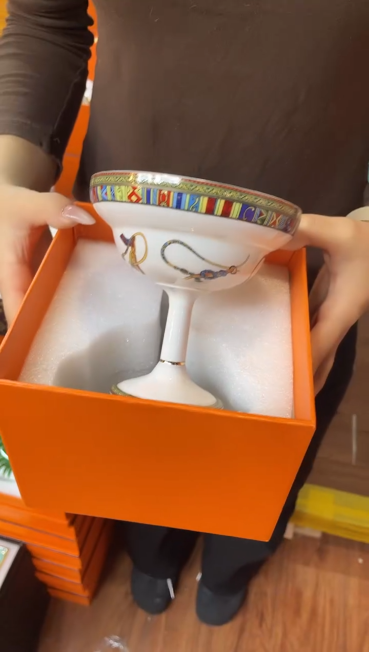 杯鸿辉家品牌瓷器，京东包邮！