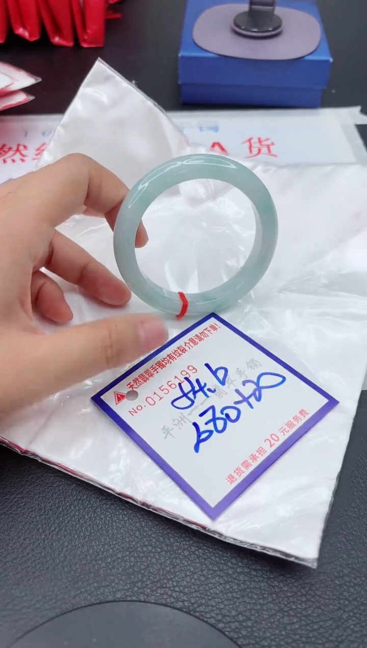 翡翠手镯未镶嵌1111111111