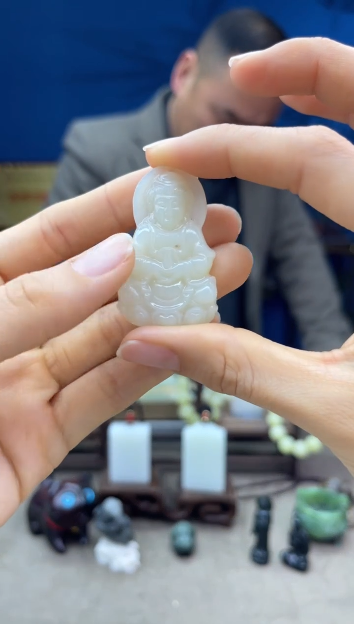 【闪购商品】和田玉颈饰未镶嵌1