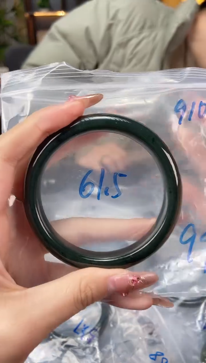 【闪购商品】和田玉手镯未镶嵌和田玉手镯910