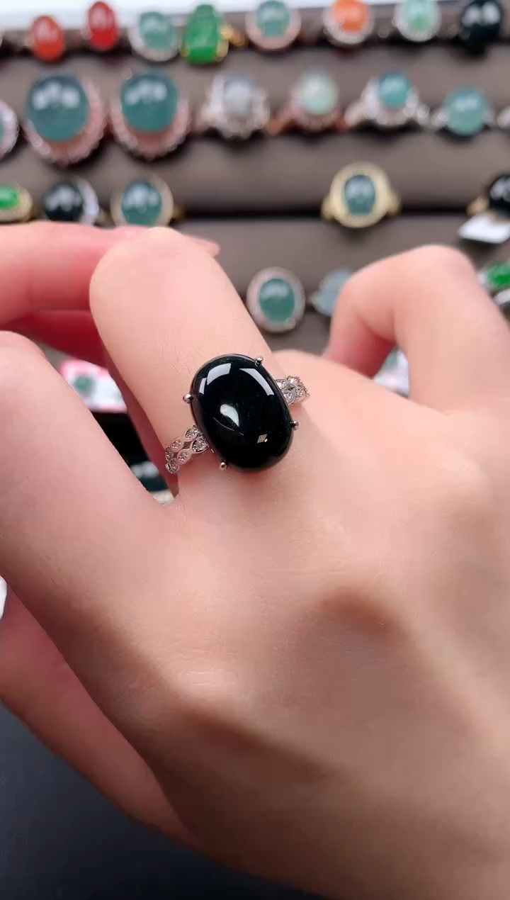 【闪购商品】翡翠戒指银S925镶嵌52141