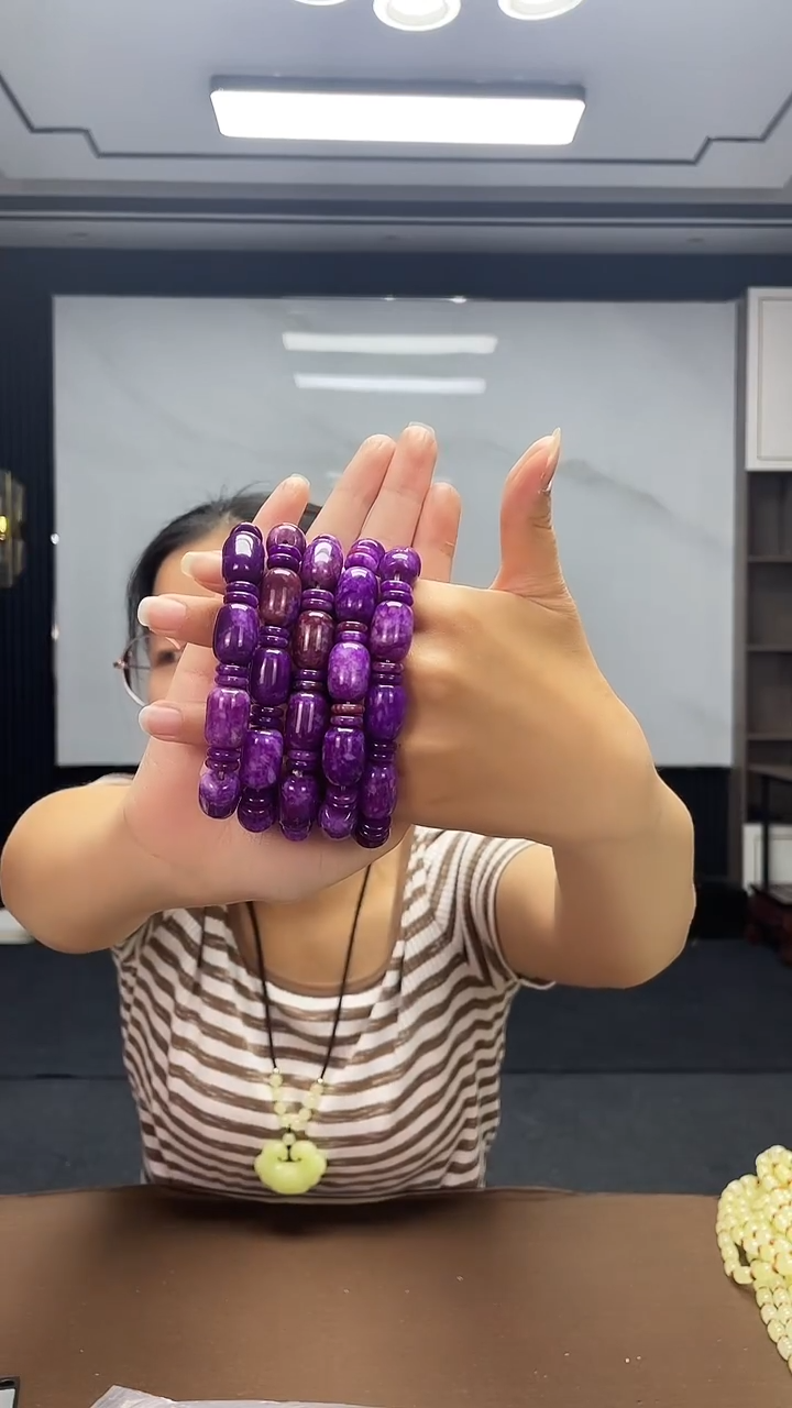 玛瑙/玉髓手串未镶嵌多样性发货任意一件