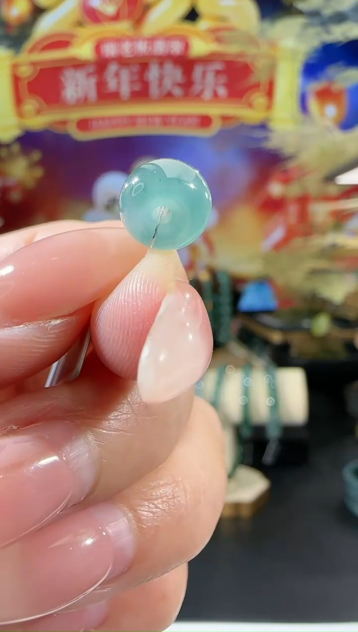 【闪购商品】翡翠吊坠(不含链)未镶嵌面包扣多样性发一