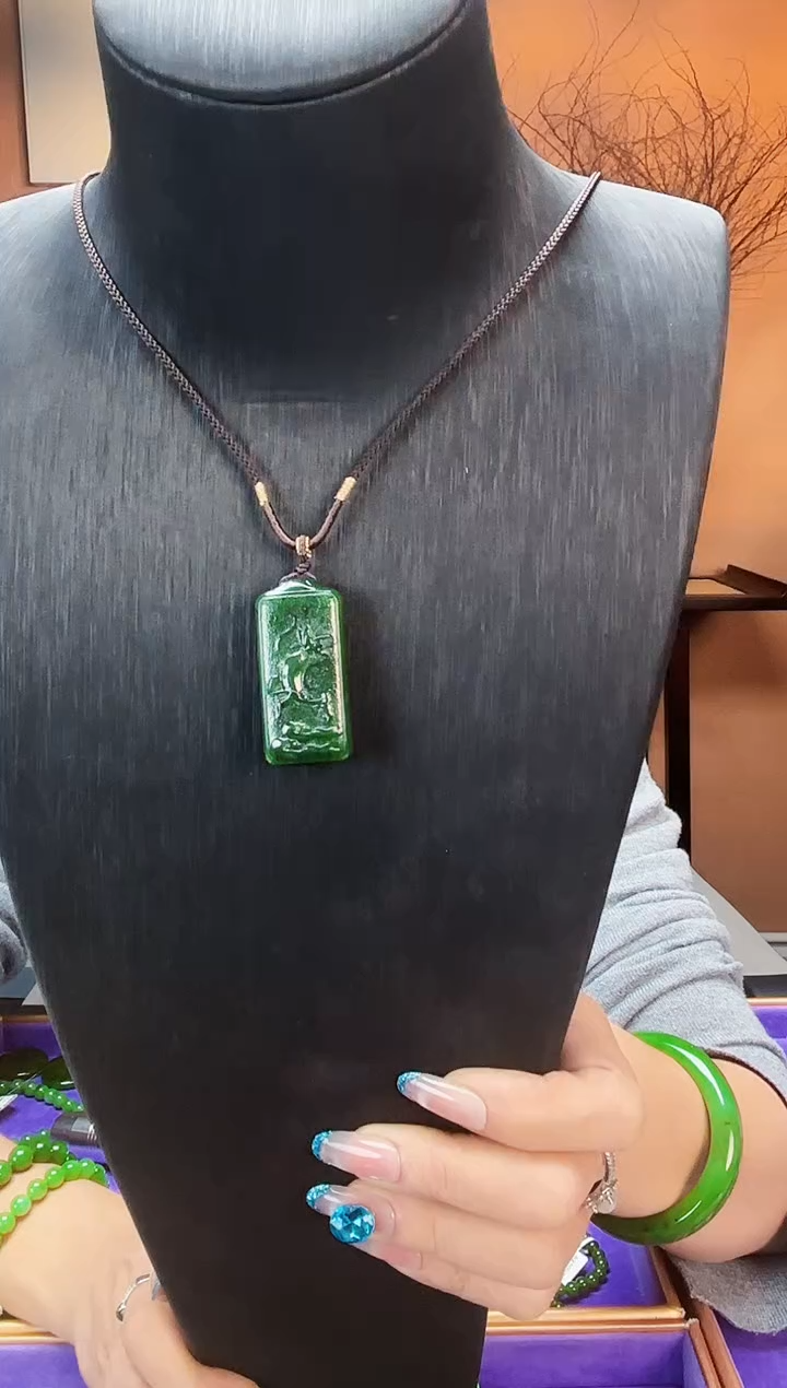 吊坠(不含链)未镶嵌和田玉碧玉 年年有鱼无事牌 多样性发一