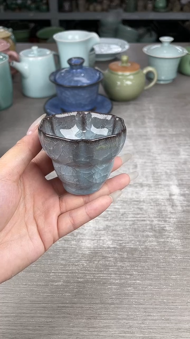 哎呦。这家青瓷不错 哦225