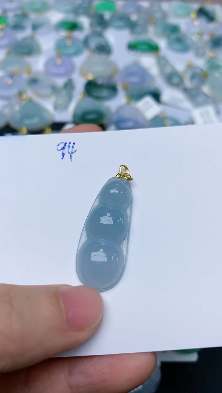 【闪购商品】翡翠颈饰18K金镶嵌天然翡翠A货    94