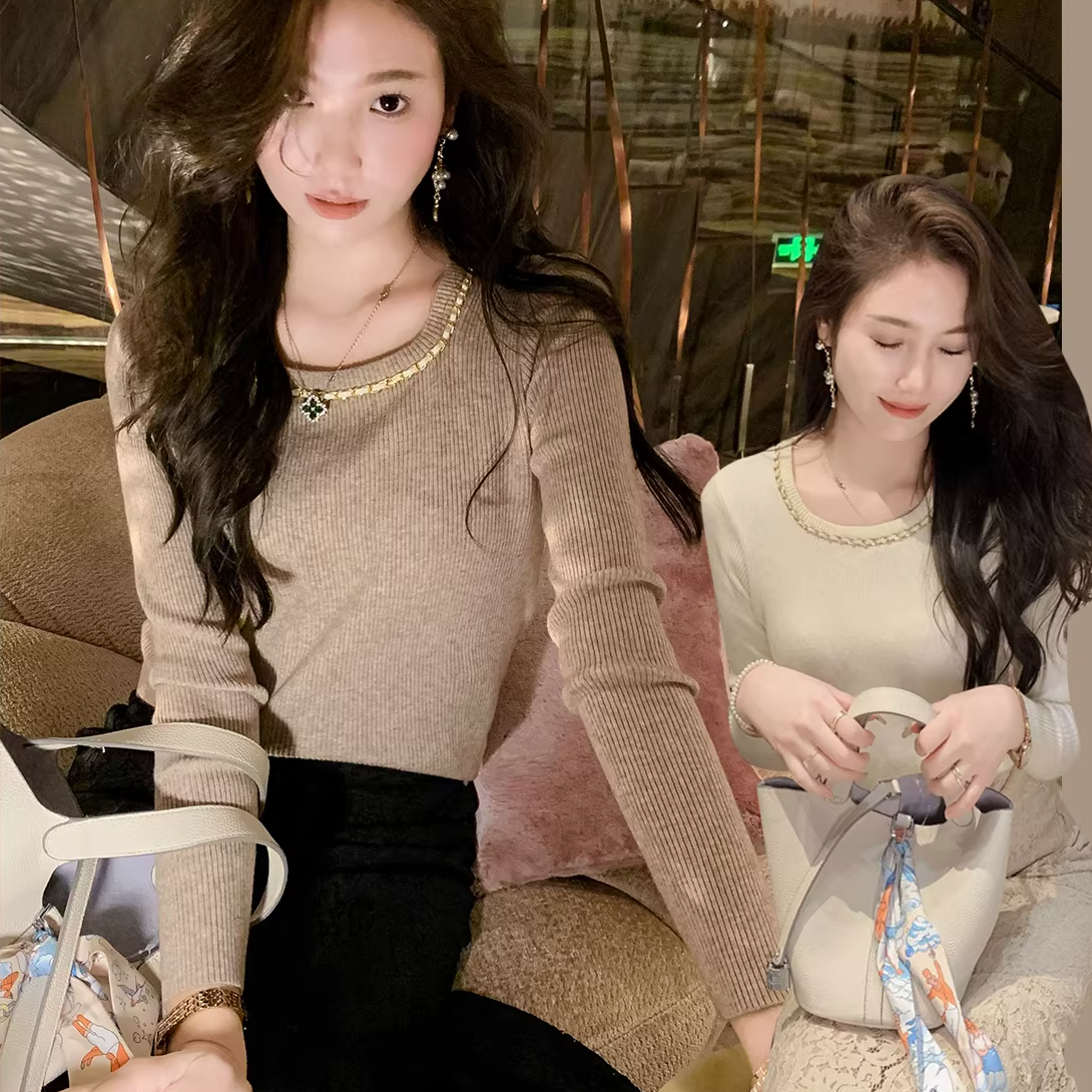 鱼兔子的兔子内搭纯色打底衫女2025秋冬新款修身针织上衣套头毛衣