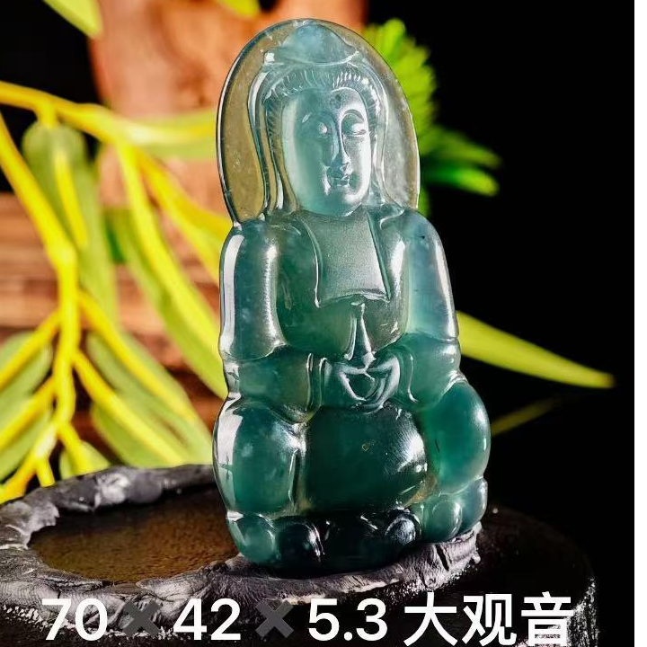 天然翡翠A货冰种正装大观音挂件吊坠翡翠吊坠冰透多样性发其一