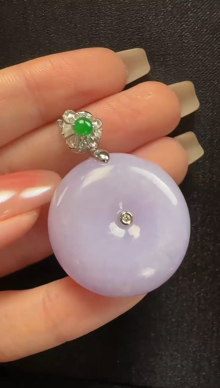 【闪购商品】翡翠颈饰18K金镶嵌034平安扣一个