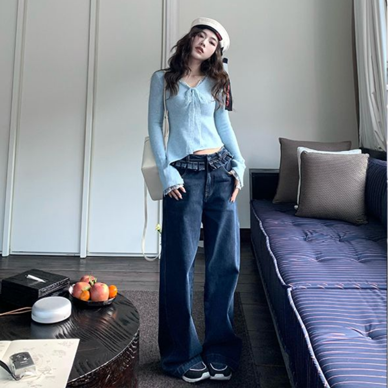 秋季女装穿搭2025新款韩系设计感复古木耳边高腰显瘦直筒牛仔裤