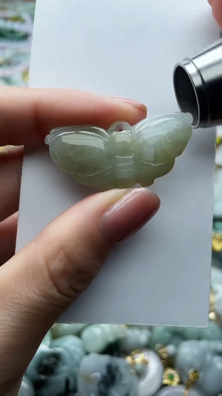 颈饰未镶嵌翡翠1