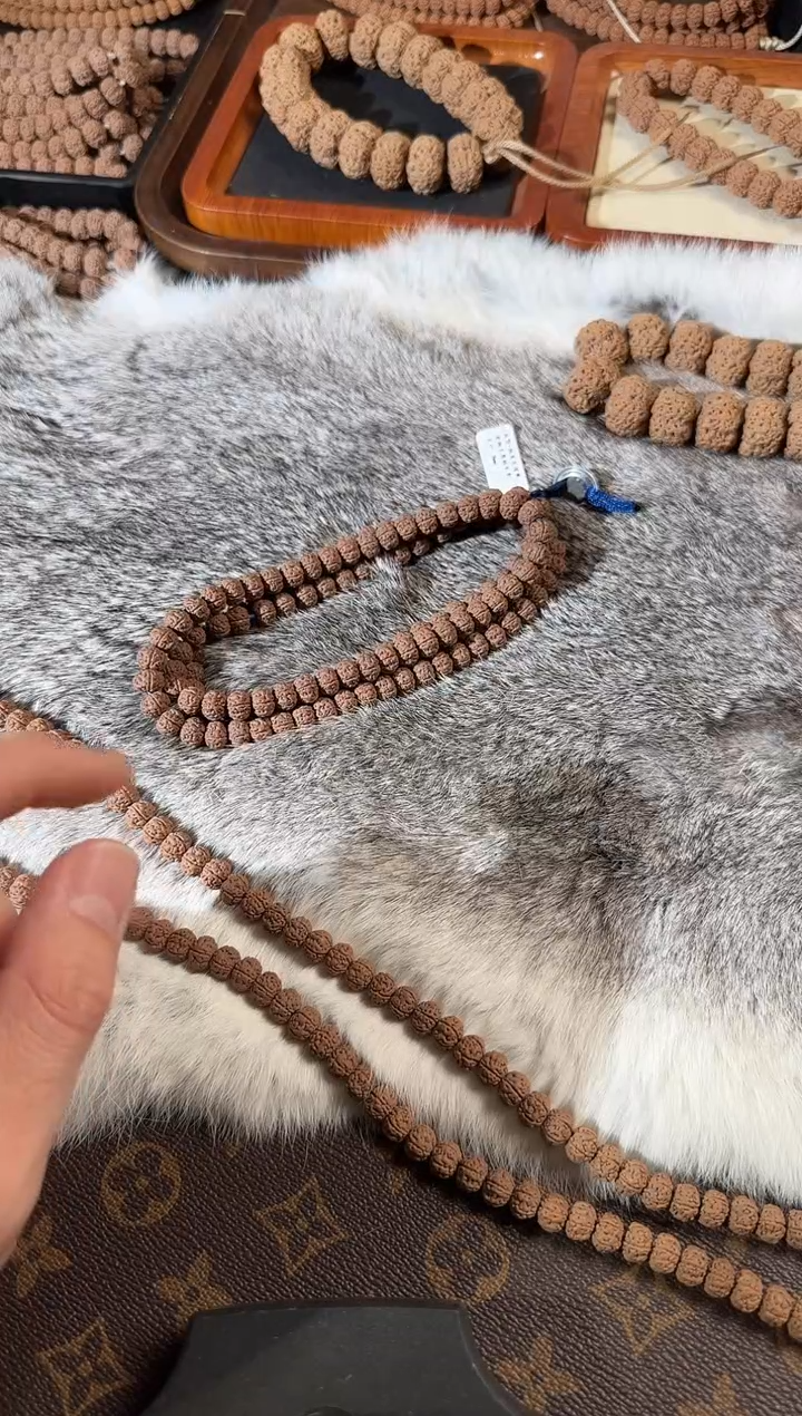 吊坠金刚菩提8mm头货走量孔道黄老树王原桩108长串