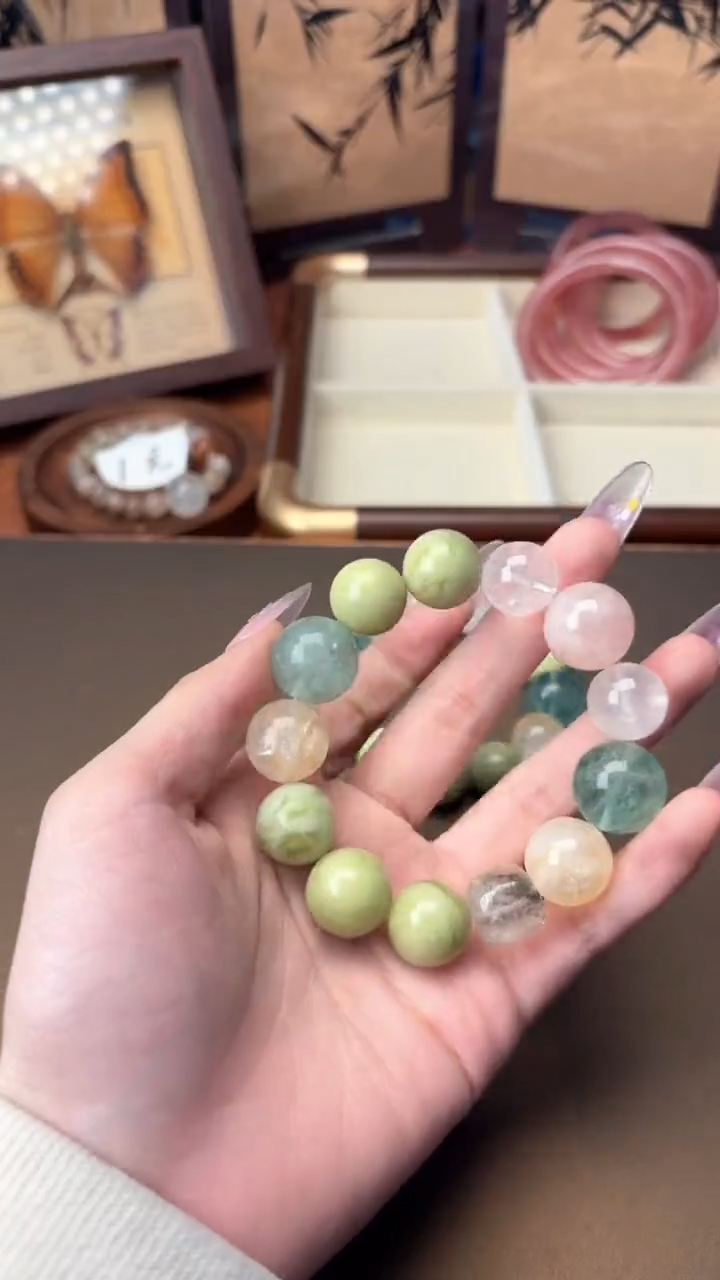未镶嵌手串水晶1