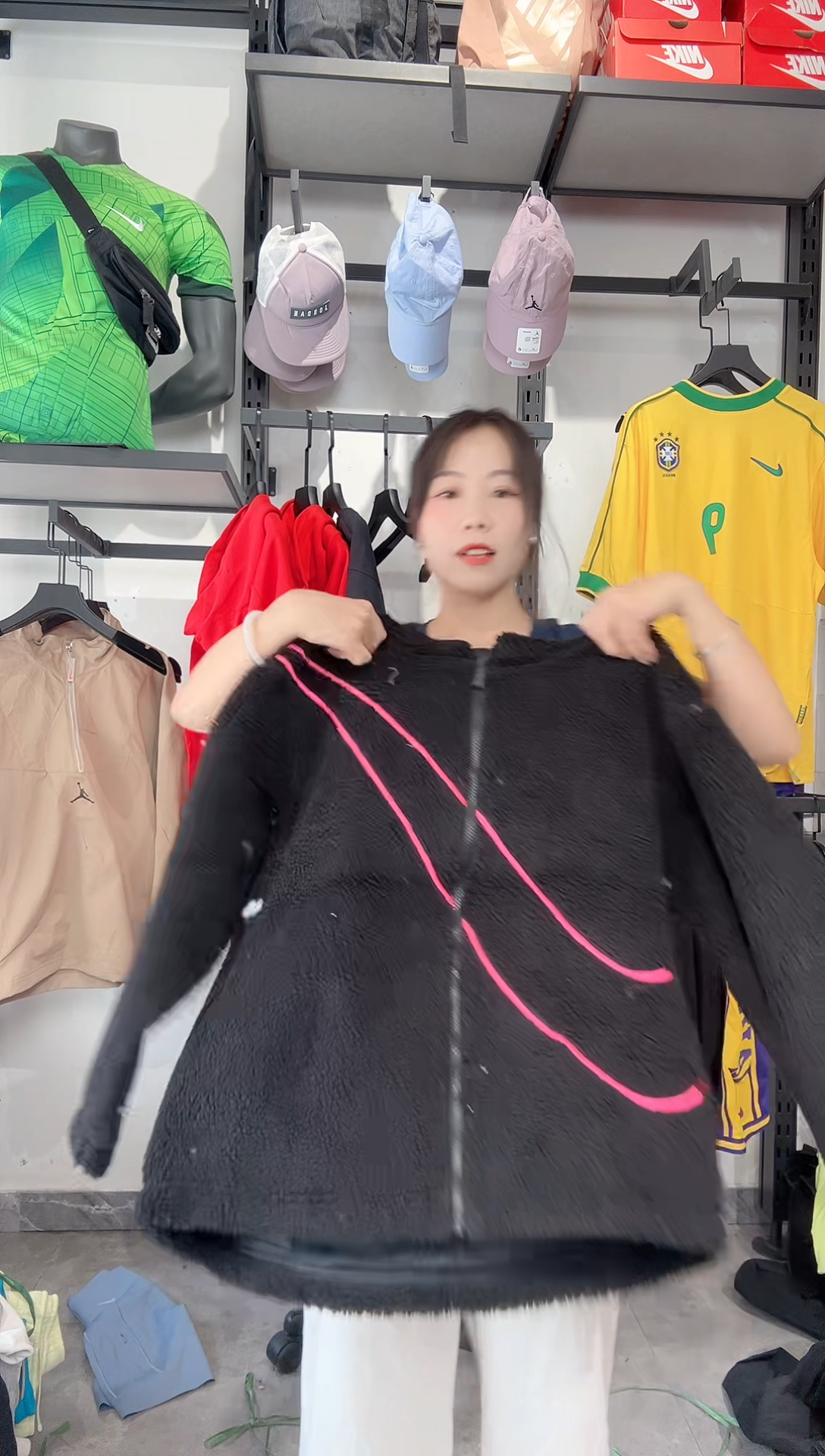 1579   编码 瑕疵款直播间过款为准 尺码165L