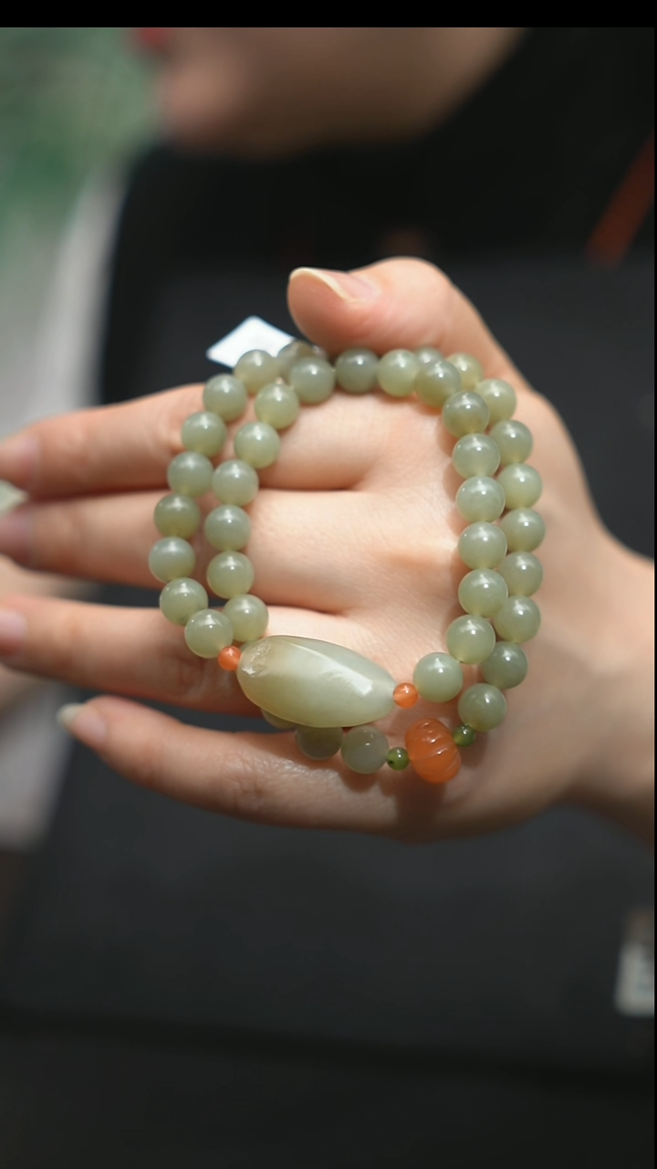 颈饰未镶嵌和田玉?*棠8mm 子翠