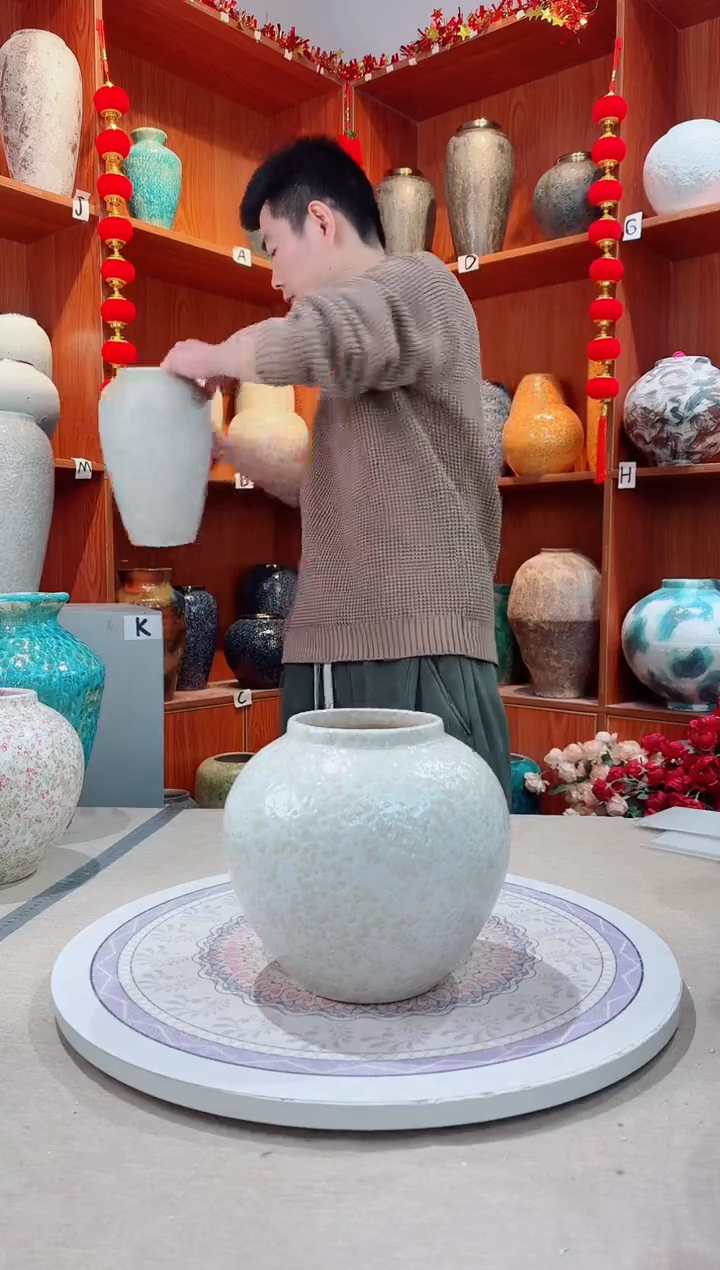 【闪购商品】瓶陶瓷花瓶 无花 茶白小号