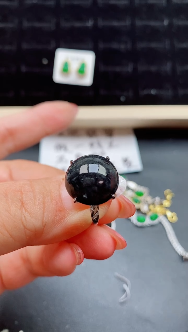 【闪购商品】翡翠戒指银S925镶嵌2121212